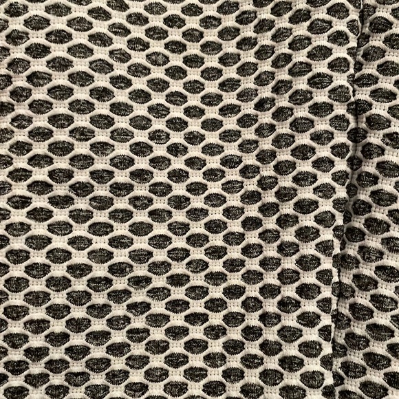 🐺 Fishnet Scrunch Leggings 🐺 - Picture 3 of 5